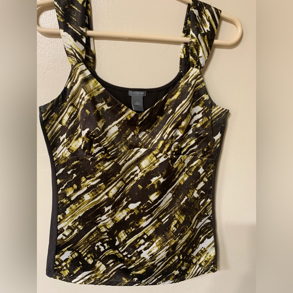 🦋Ann Taylor Women’s Wide Strap Silky Tank Tip Brown /Gold Size M